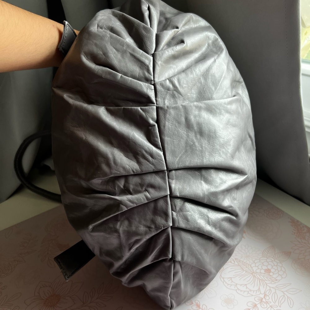 Braided Gray Cauldron Tote Bag - Picture 9 of 10